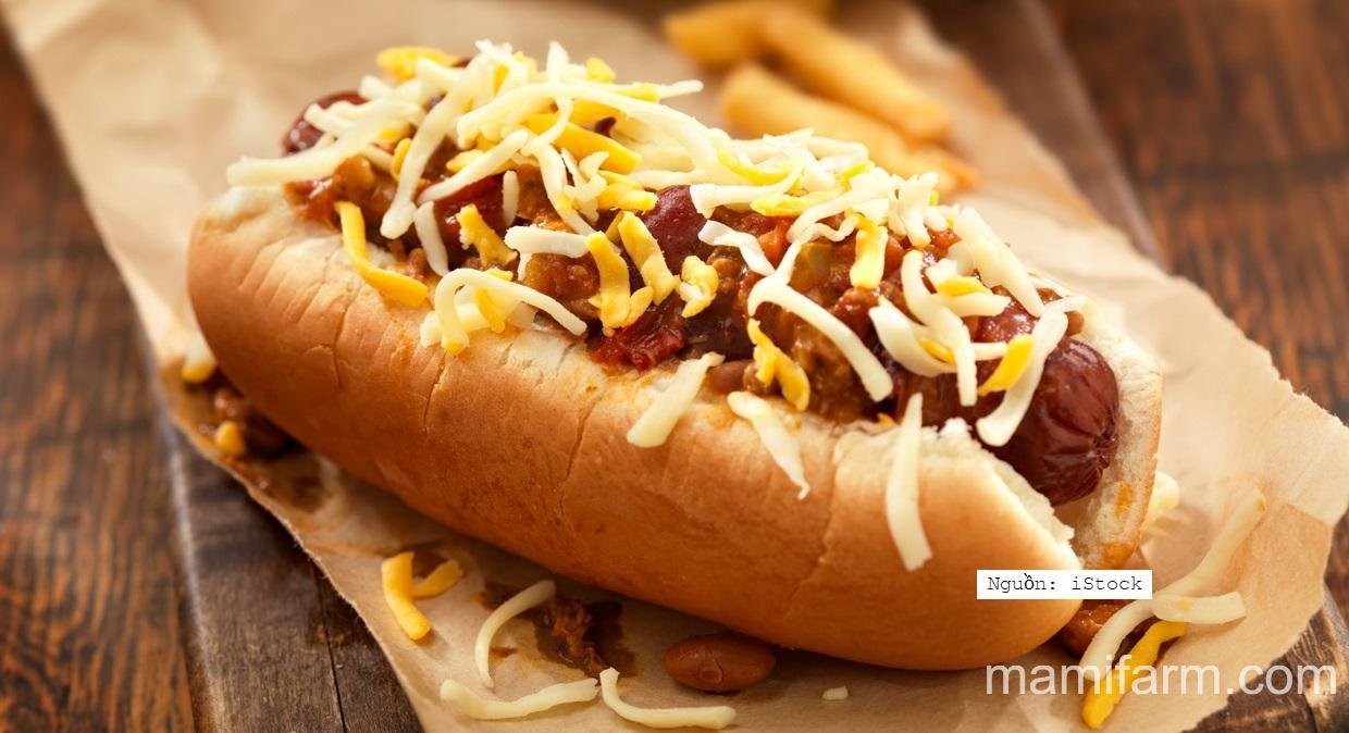 Hot dog truyền thống